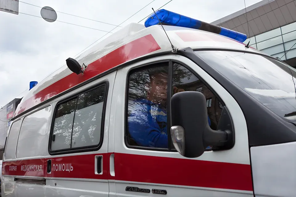 Как оформить полис ДМС на «Госуслугах»: инструкция для иностранных граждан